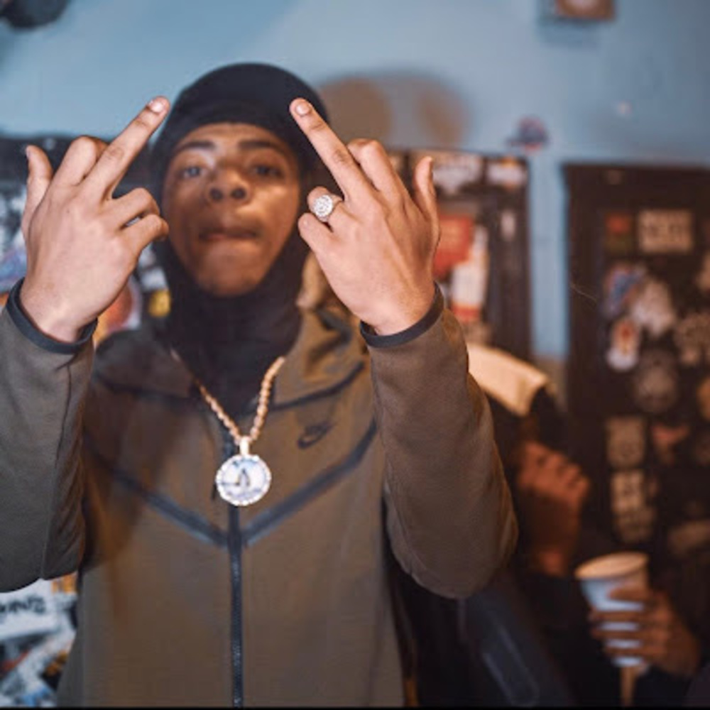 Meet your Posher, Derryis